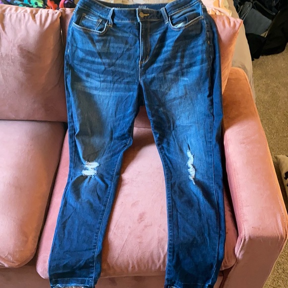 a.n.a Denim - A.n.a Distressed Jegging